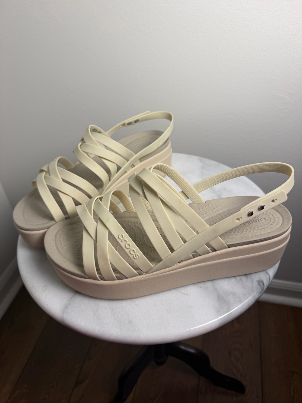 Crocs Women’s Beige Platform Sandals - Strappy Slingback